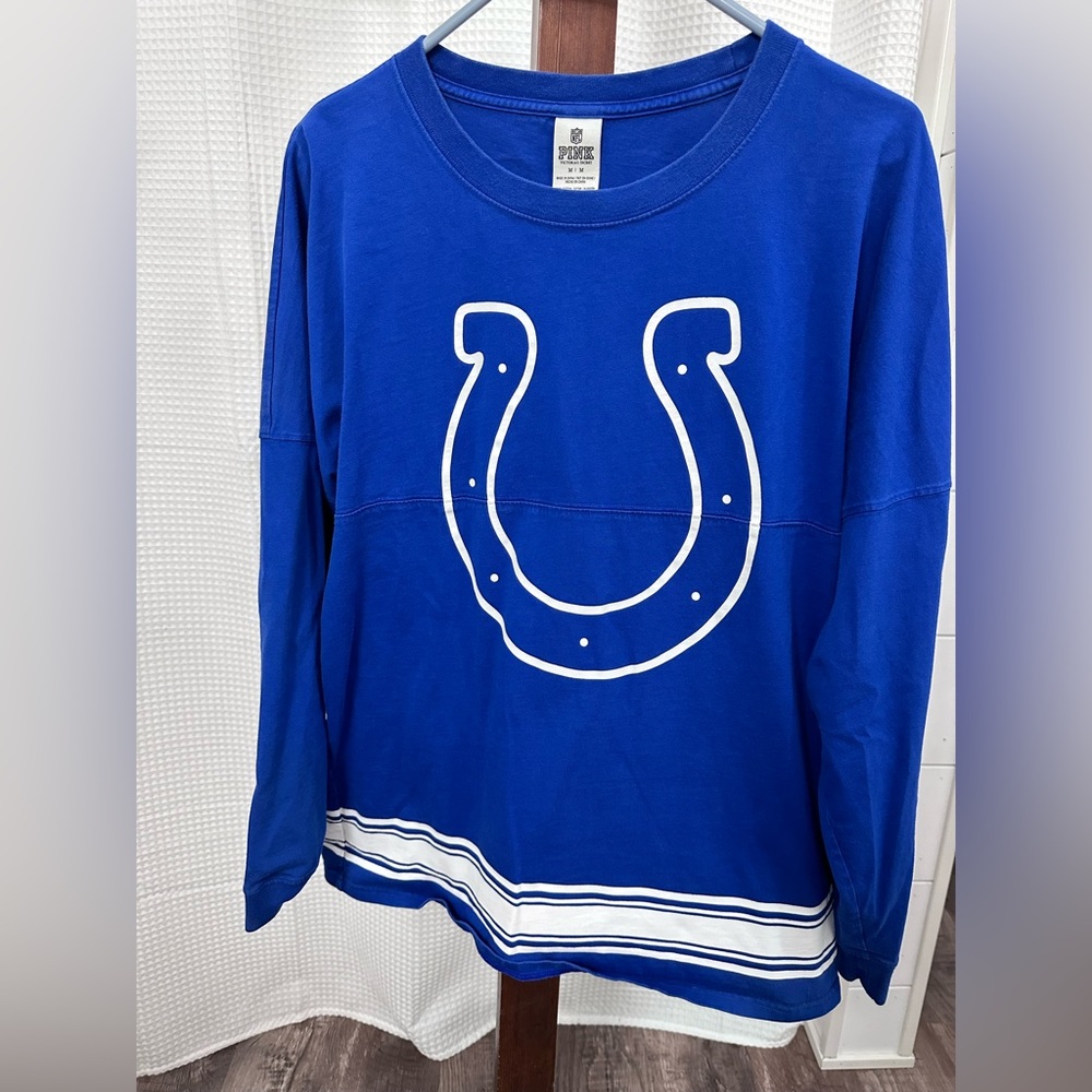 Crew Neck / Long Sleeve